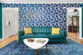 Your Modern Family Retreat, Sleeps 10!